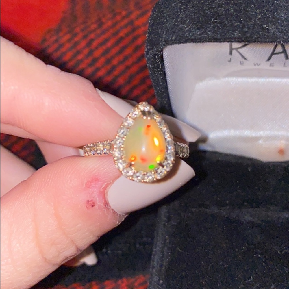 Size 6 Le Vian Neopolitan opal ring